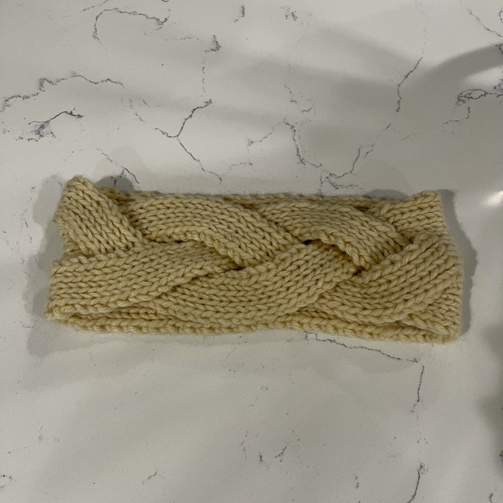 Women’s Knitted Headband